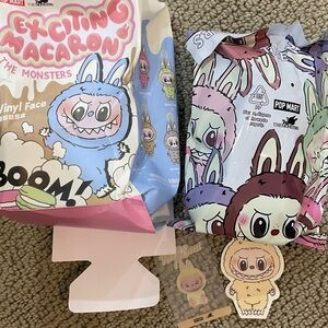 Exciting Macaron The Monsters Vinyl Face Toy